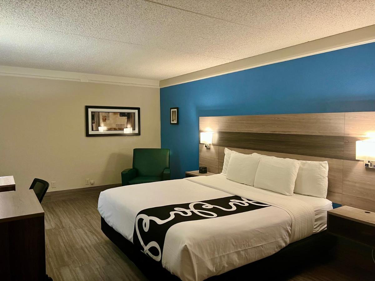 La Quinta Inn By Wyndham El Paso East Lomaland Exterior photo